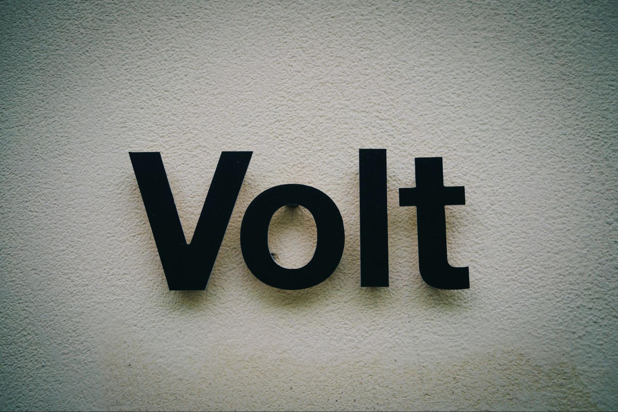 What Is Watts, Volts, and Wh In A Battery? - BLUETTI AU